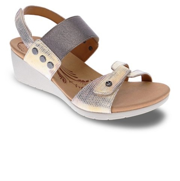 Revere Shoes - Revere Cream Tahiti  Genuine Calf Leather  Sandal - Metallic Accents, 8